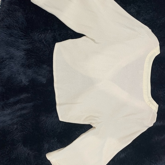 Free People “Beach” wear, cute cream colored crop top in size medium - Picture 3 of 4